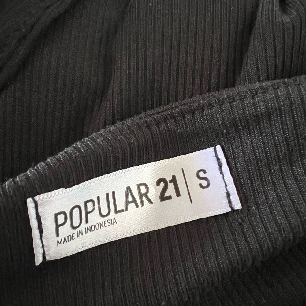 Popular 21 • size small • color black • bodysuit - Picture 2 of 2